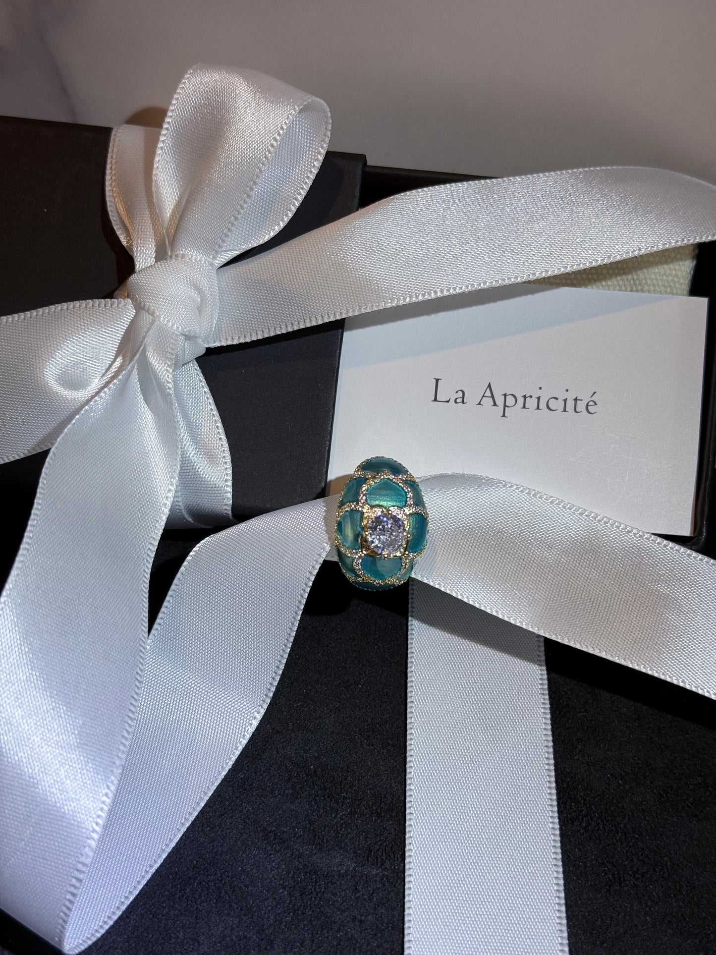 Peacock Green Diamond Ring