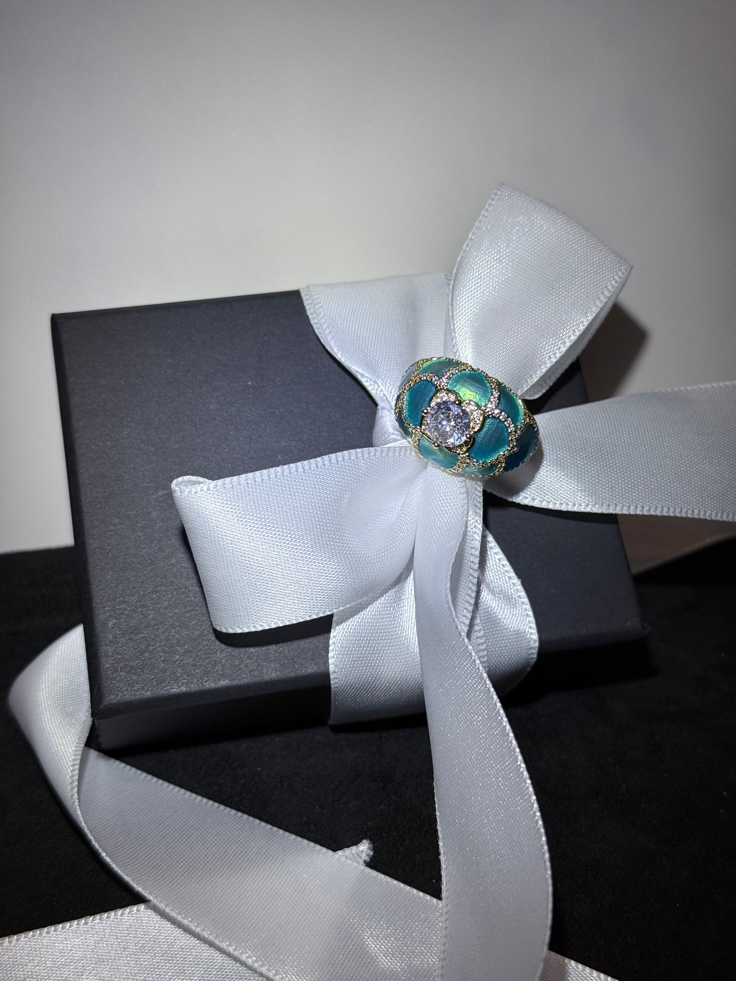 Peacock Green Diamond Ring